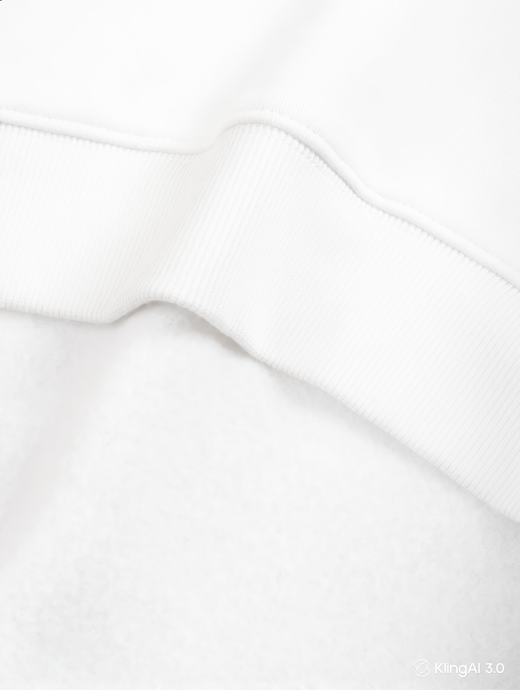 WHITE PERCEPTION SWEATSHIRT
